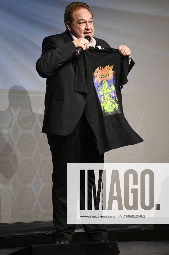 Oliver Kalkofe at the world premiere of the first episode of the new season of SchleFaZ on the big screen: Ghost Hunter John Sinclair: The Demon Wedding at the Ernst Reuter Hall in Berlin, October 3, 2026 Foto:xN.xKubelkax xFuturexImagex schlefaz_6011