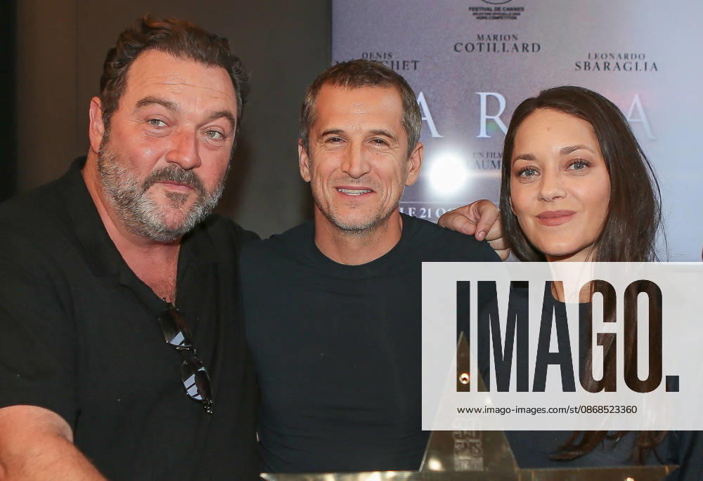 Denis Ménochet, Guillaume Canet, and Marion Cotillard at the premiere of the film *Karma* at the Kinepolis cinema in Lomme, France, on October 3, 2026 Stéphane Vansteenkiste Bestimage Premiere of the film *Karma* at the Kinepolis cinema in Lomme, France, on October 3, 2026 Lomme, unknown