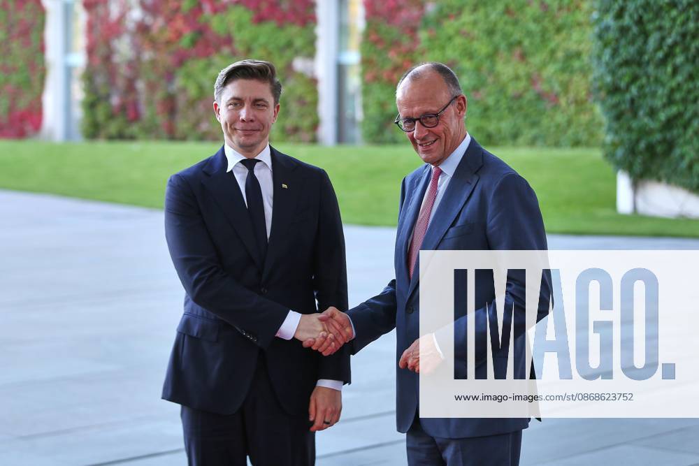 Federal Chancellery Reception for the heads of state and government of the three Baltic countries—Latvia, Estonia, and Lithuania—Chancellor Friedrich Merz (CDU) Mindaugas Sinkevicius