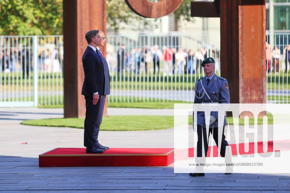 Berlin, Germany, October 5, 2026; Federal Chancellery: Reception for the heads of state and government of the three Baltic countries—Latvia, Estonia, and Lithuania—Mindaugas Sinkevicius and Federal Chancellor Friedrich Merz (CDU)