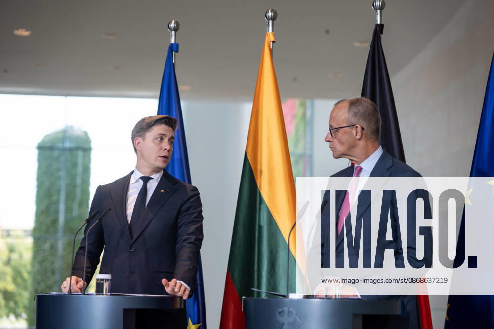 Chancellor Friedrich Merz (right) with his guest Mindaugas Sinkevicius, Prime Minister of Lithuania, at the Federal Chancellery; joint press statements; Chancellor hosts Prime Minister of the Republic of Lithuania at the Federal Chancellery, Berlin, Germany; Federal Chancellery