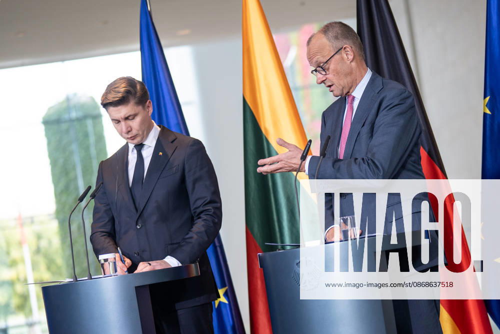 Chancellor Friedrich Merz (right) with his guest Mindaugas Sinkevicius, Prime Minister of Lithuania, at the Federal Chancellery; joint press statements; Chancellor hosts Prime Minister of the Republic of Lithuania at the Federal Chancellery, Berlin, Germany; Federal Chancellery