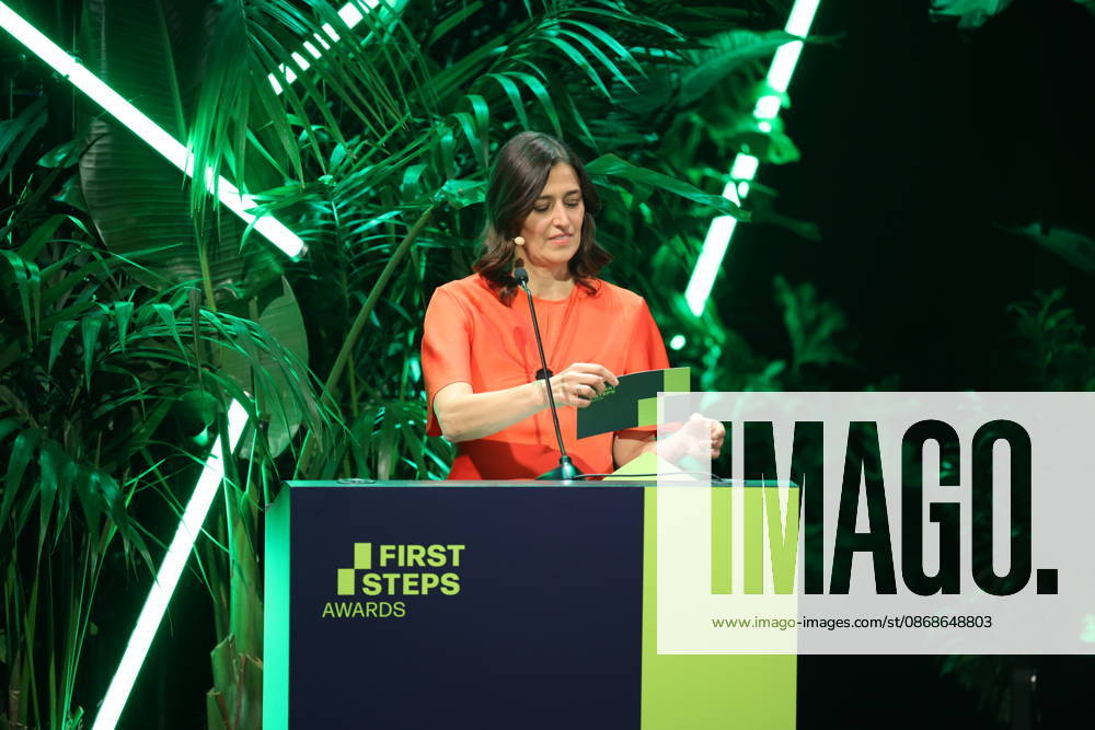 FIRST STEPS 2026 Screenplay Acceptance Speech by Leila Hamid on stage at the FIRST STEPS 2026 awards ceremony at the Theater des Westens in Berlin