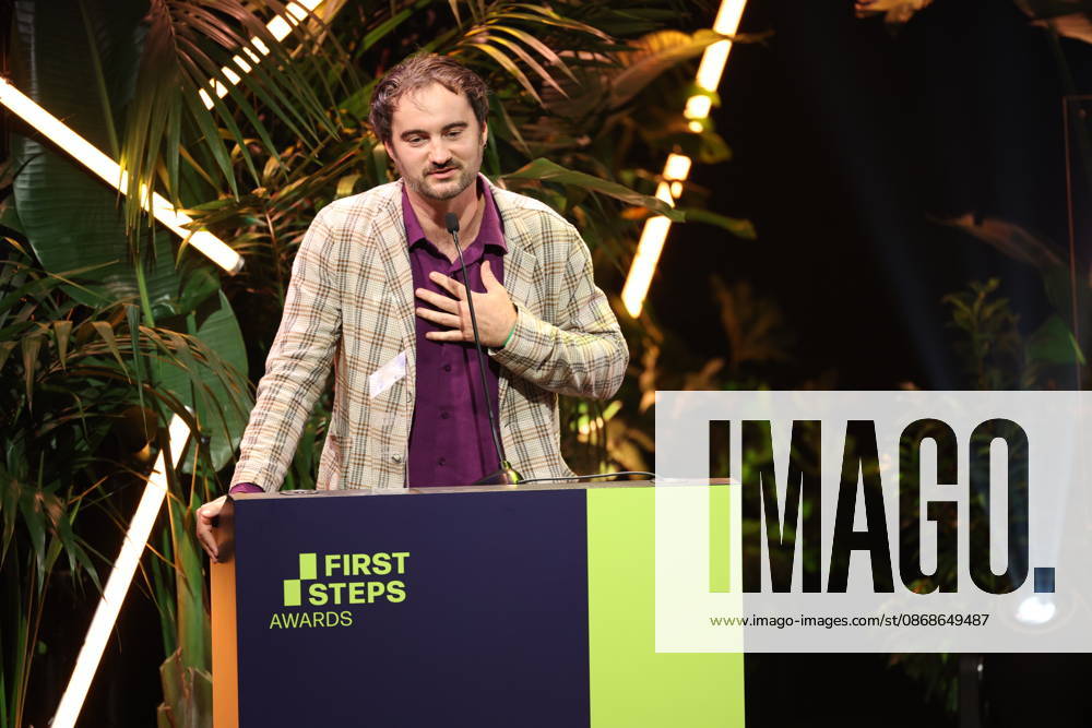 FIRST STEPS 2026 Feature-Length Film Winner: *I UNDERSTAND YOUR FRUSTRATION* by Kilian Friedrich Award presentation on stage at the FIRST STEPS 2026 awards ceremony at the Theater des Westens in Berlin