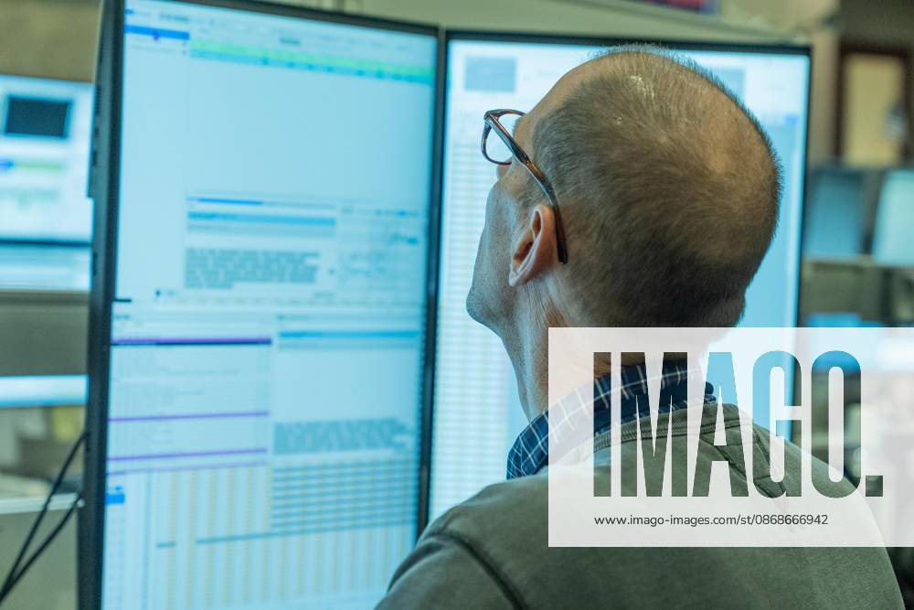 A trader works on the trading floor of the New York Stock Exchange (NYSE) in New York, NY on October 5, 2026. New York USA - ZUMAr339 20261005_znp_r339_016