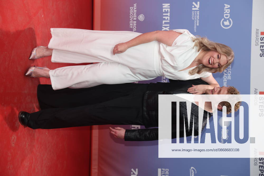 Gisa Flake and Knud Riepen at the 27th First Steps Awards ceremony in 2026 at the Theater des Westens in Berlin