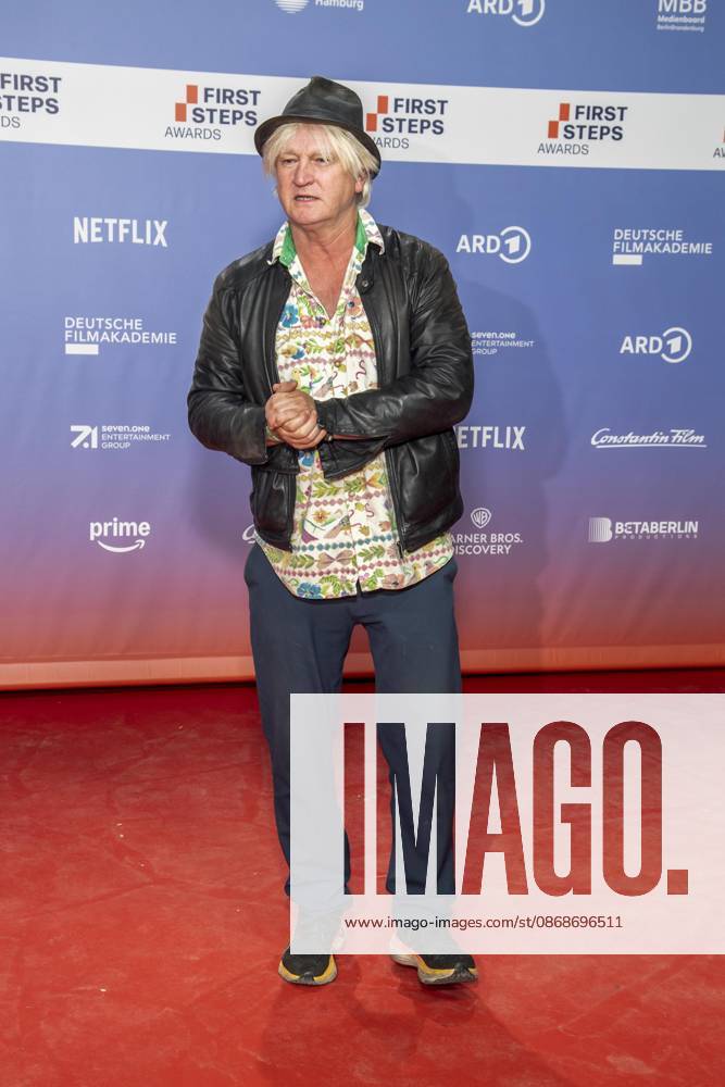 ABB FIRSTSTEPS: Detlev Buck appears on the red carpet at the 2026 FIRST STEPS Awards ceremony at the Theater des Westens on October 5, 2026, in Berlin, Germany