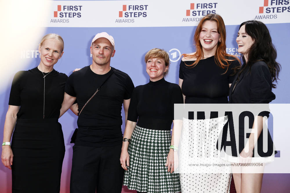 Pola Beck, Lilly Charlotte Dreesen, and Lea van Acken with guests at the 27th First Steps Awards ceremony in 2026 at the Theater des Westens in Berlin, October 5, 2026 Foto:xN.xKubelkax xFuturexImagex first_steps_6152