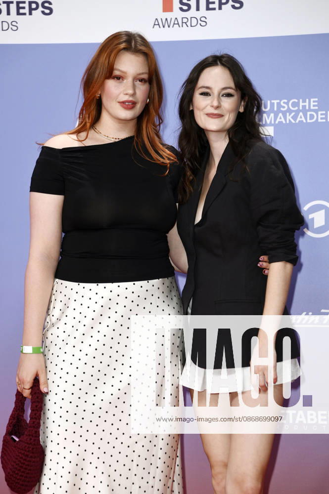 Lilly Charlotte Dreesen and Lea van Acken at the 27th First Steps Awards ceremony in 2026 at the Theater des Westens in Berlin, October 5, 2026 Foto:xN.xKubelkax xFuturexImagex first_steps_6155
