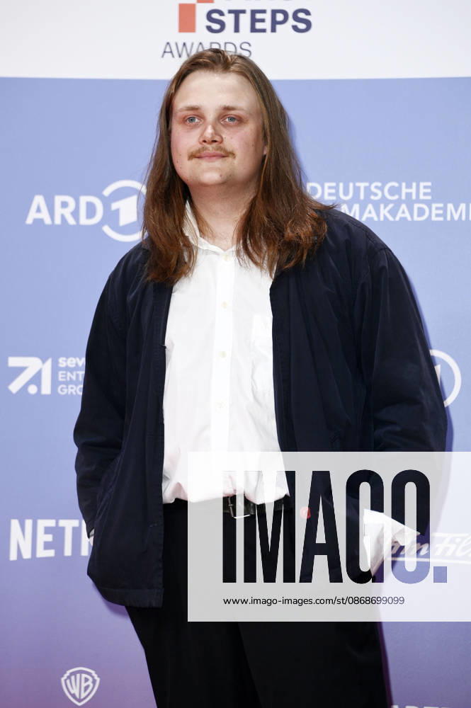 Johannes Scheidweiler at the 27th First Steps Awards ceremony in 2026 at the Theater des Westens in Berlin, October 5, 2026 Foto:xN.xKubelkax xFuturexImagex first_steps_6157