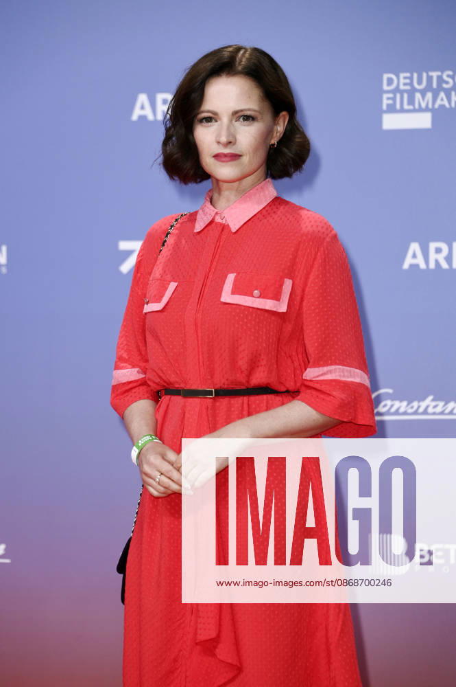Jennifer Ulrich at the 27th First Steps Awards ceremony in 2026 at the Theater des Westens in Berlin, October 5, 2026 Foto:xN.xKubelkax xFuturexImagex first_steps_6178