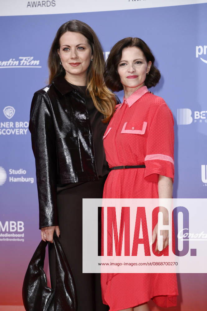 Alice Dwyer and Jennifer Ulrich at the 27th First Steps Awards ceremony in 2026 at the Theater des Westens in Berlin, October 5, 2026 Foto:xN.xKubelkax xFuturexImagex first_steps_6180