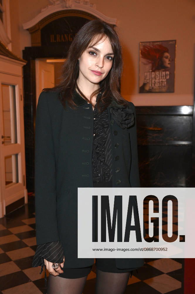 Luise Befort at the 27th First Steps Awards ceremony in 2026 at the Theater des Westens in Berlin, October 5, 2026 Foto:xN.xKubelkax xFuturexImagex first_steps_6281
