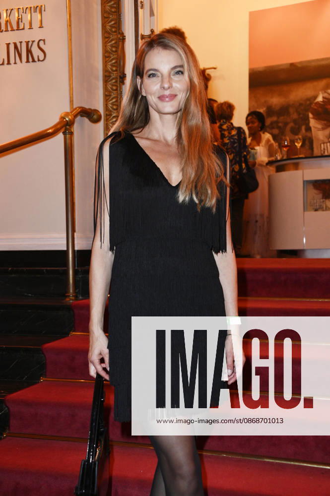 Yvonne Catterfeld at the 27th First Steps Awards ceremony in 2026 at the Theater des Westens in Berlin, October 5, 2026 Foto:xN.xKubelkax xFuturexImagex first_steps_6288