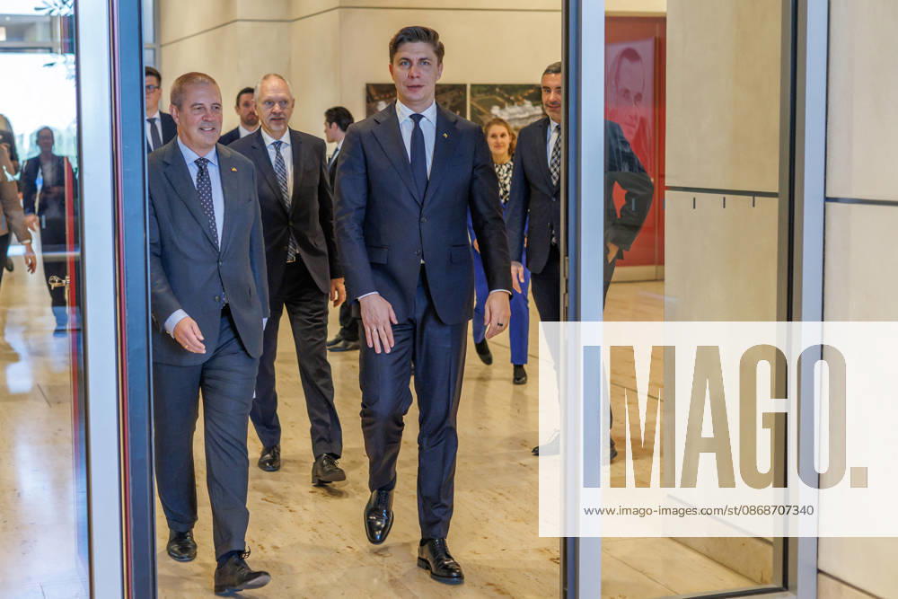 Bundestag: Bundestag President Julia Kloeckner welcomes the Prime Minister of the Republic of Lithuania, Mindaugas Sinkevicius, to the German Bundestag on October 6, 2026, in Berlin, Berlin, Berlin, Germany, Bundestag