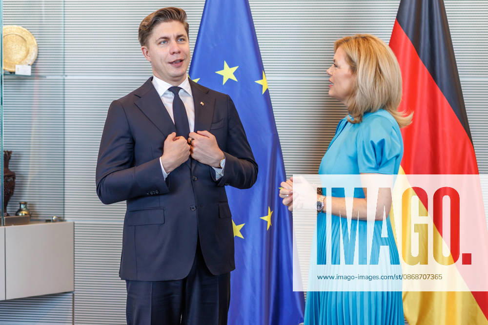 Bundestag: Bundestag President Julia Kloeckner welcomes the Prime Minister of the Republic of Lithuania, Mindaugas Sinkevicius, to the German Bundestag on October 6, 2026, in Berlin, Berlin, Berlin, Germany, Bundestag