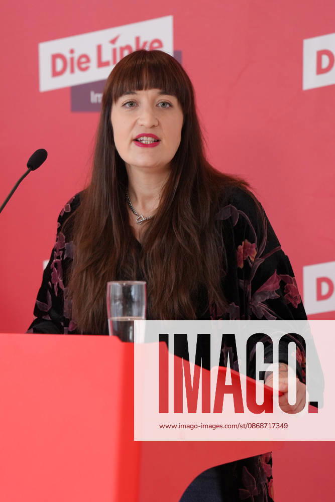 Press Statement by the Left Party (Die Linke) Parliamentary Caucus Ahead of the Bundestag Session Heidi Reichinnek of the Left Party (Die Linke) delivering a press statement ahead of the parliamentary caucus meeting at the German Bundestag, Berlin, October 6, 2026 Berlin Berlin Germany