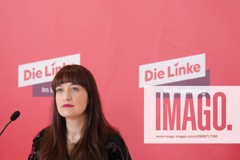 Press Statement by the Left Party (Die Linke) Parliamentary Caucus Ahead of the Bundestag Session Heidi Reichinnek of the Left Party (Die Linke) delivering a press statement ahead of the parliamentary caucus meeting at the German Bundestag, Berlin, October 6, 2026 Berlin Berlin Germany