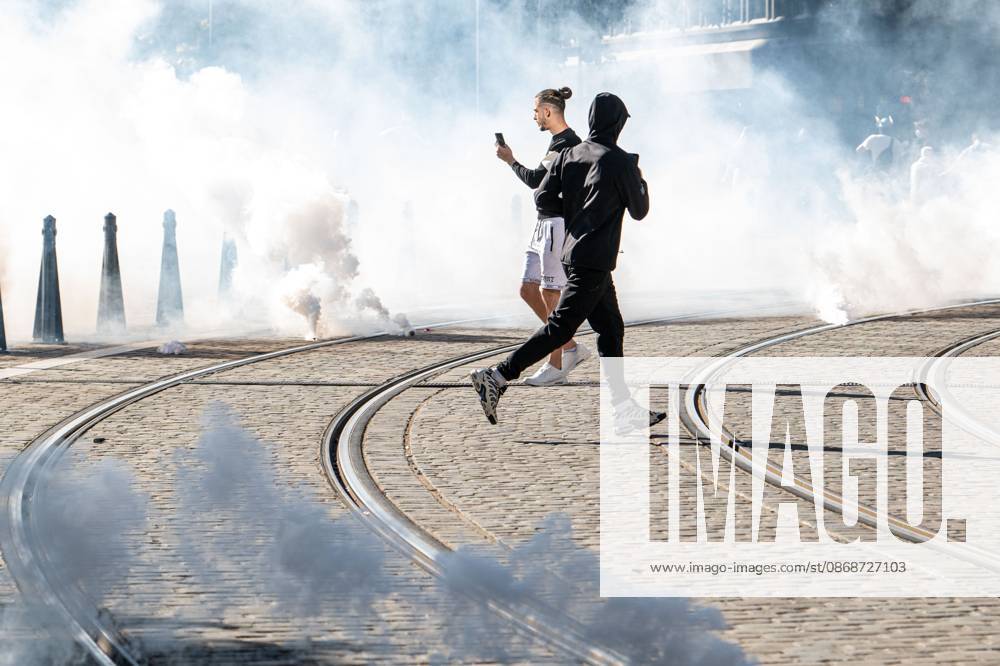 Lot of smoke during incidents as students gather outside several schools in Liege during a protest against education reforms and budget cuts, on Tuesday 6 October 2026. Yesterday police arrested 16 people after the protests turned violent. The protests in French-speaking Belgium have been ongoing for months, following a series of reforms and budget cuts introduced by the French Community Government. JONASxROOSENS 188912165