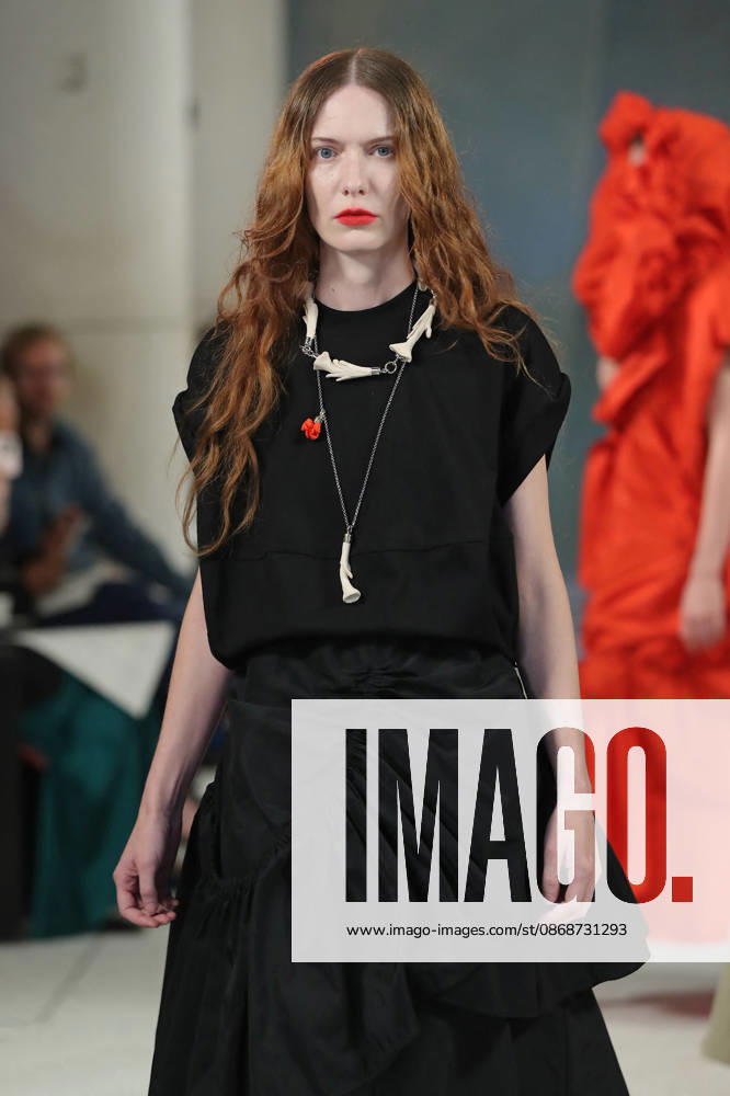 PFW - Litkovska Runway A model walks the runway during the Litkovska Womenswear Spring Summer 2027 show as part of the Paris Fashion Week on October 6, 2026 in Paris, France. Photo by Alain-Gil Gonzalez ABACAPRESS.COM Paris France