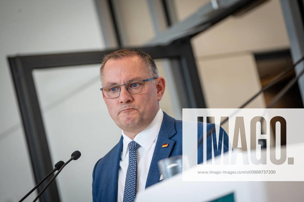 Tino Chrupalla, AfD Party and Parliamentary Group Leader Press statement by the two AfD party leaders and parliamentary group leaders before the start of the parliamentary group meeting in the German Bundestag, Berlin, Berlin, Germany, Bundestag
