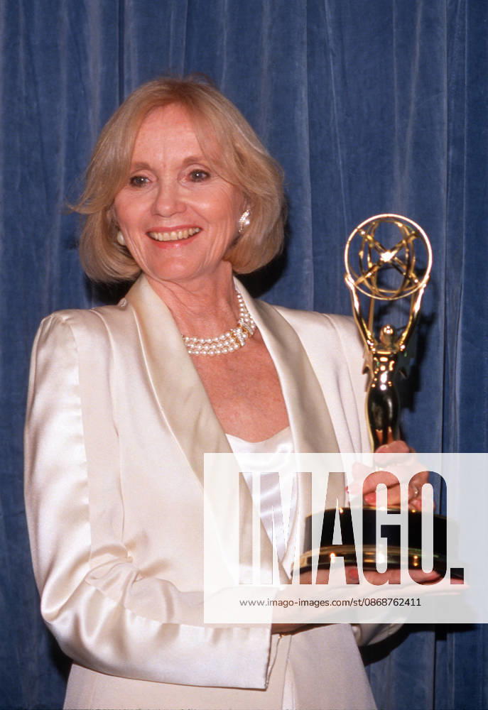Eva Marie Saint at the 41st Annual Primetime Emmy Awards September 17, 1989