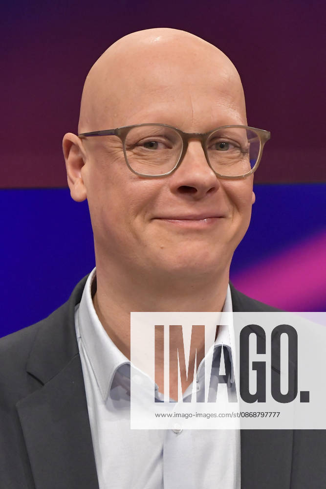 Matthias Deiß on the ARD talk show *maischberger* at the studio in Berlin-Adlershof, Berlin, October 6, 2026 Foto:xM.xBehrensx xFuturexImagex maischberger0610_6005