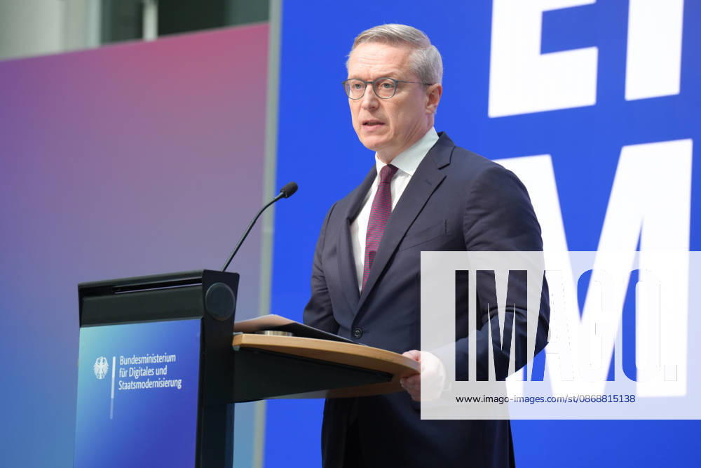 Statement by the Federal Minister for Digital Affairs on Government Modernization: Dr. Karsten Wildberger, Minister for Digital Affairs, comments on the Cabinet’s decision regarding the report on one year of government modernization, Berlin, October 7, 2026, Berlin, Berlin, Germany