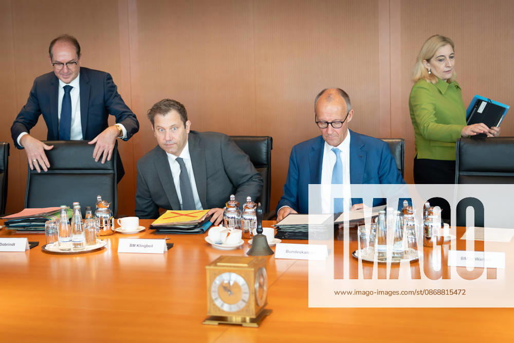 Cabinet meeting, Federal Government, Kickoff, Cabinet meeting, Federal Government, Federal Chancellor, Friedrich Merz, Minister of the Federal Chancellery, Nina Warken, Lars Klingbeil, Federal Minister of Finance, Vice Chancellor, Alexander Dobrindt, Federal Minister of the Interior, Berlin, Berlin, GER