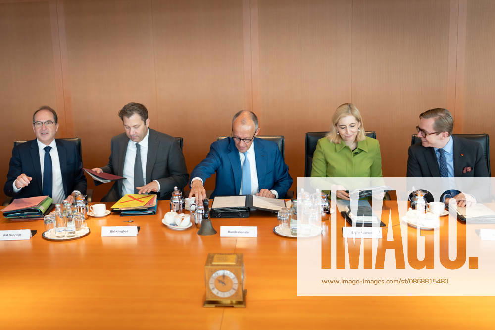 Cabinet meeting, Federal Government, Kickoff, Cabinet meeting, Federal Government, Federal Chancellor, Friedrich Merz, Minister of the Federal Chancellery, Nina Warken, Lars Klingbeil, Federal Minister of Finance, Vice Chancellor, Alexander Dobrindt, Federal Minister of the Interior, Philipp Amthor Berlin Berlin GER