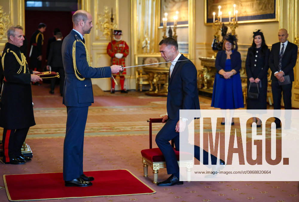 Investitures at Windsor Castle 07 10 2026. Windsor, UK. Sir Kevin Sinfield receives the Honour of Knighthood from The Prince of Wales at an investiture ceremony at Windsor Castle, Berkshire., Credit:Andrew Parsons Kensington Palace B66 Avalon United Kingdom, England, Windsor