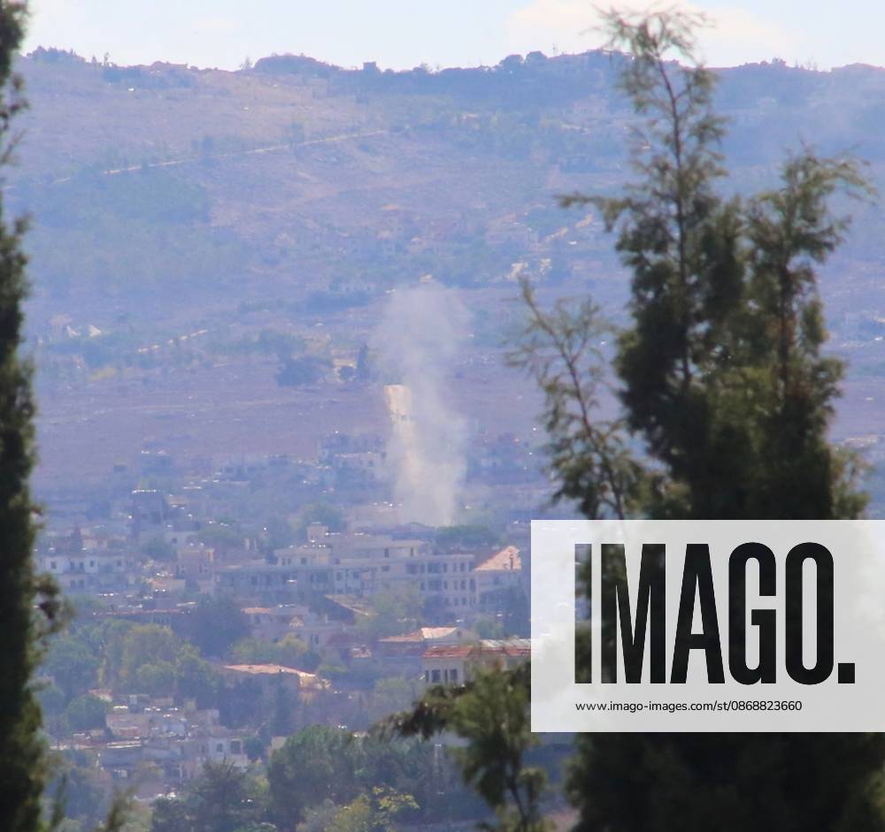 KFAR TIBNIT, SOUTHERN LEBANON, OCTOBER 7, 2026: Smoke rises after several artillery shells strike the town of Kfar Tibnit in southern Lebanon amid continuing military activity in the area. Nabathie Lebanon - ZUMAq101 20261007_zna_q101_065