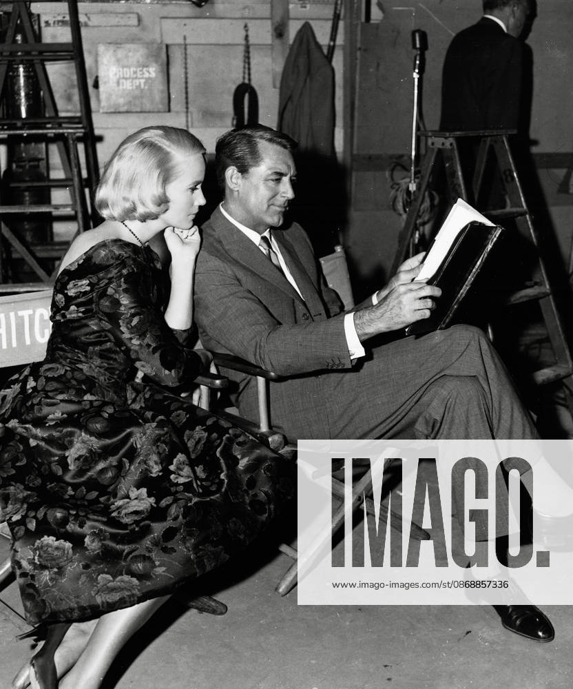 Eva Marie Saint, Cary Grant, North by Northwest , 1959 MGM Cinema Publishers Collection - No Release - For Editorial Use Only. Hollywood CA USA