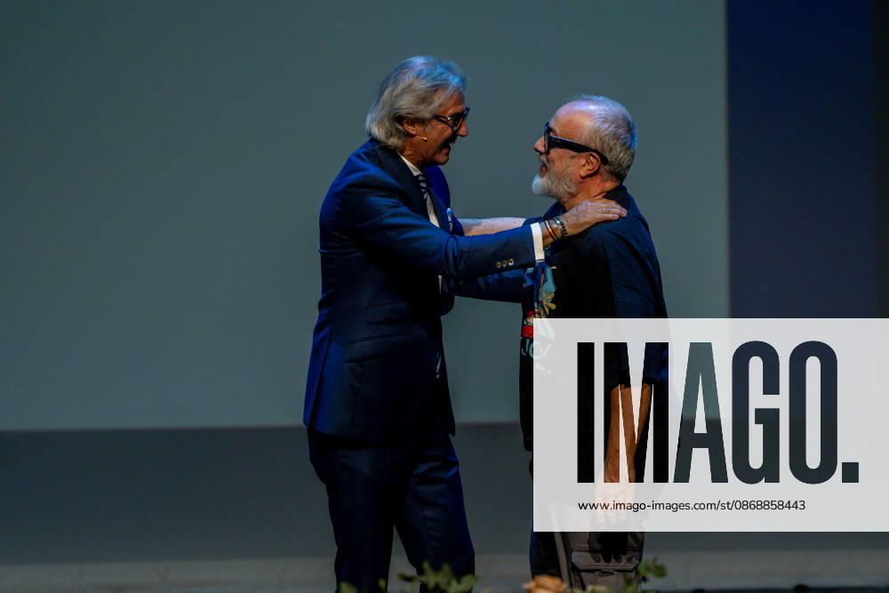 3rd Annual Hispanic Influence Awards Director Álex de la Iglesia receives an award during the 3rd Annual Hispanic Influence Awards ceremony on October 7, 2026, in Madrid, Spain. The main objective of the Hispanic Influence Awards is to recognize excellence, talent, creativity, and leadership of individuals and institutions that strengthen the ties between the Spanish-speaking community and promote Hispanic values on a global scale. OCTOBER 7, 2026 HISPANIC INFLUENCE AWARDS SPANISH-SPEAKERS HISPANIC CULTURE Madrid, Spain