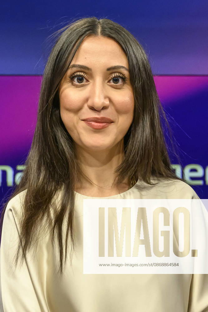 In the photo, from left: Alev Dogan, *The Pioneer*, GER, Berlin, studio, guest on *Maischberger*, political talk show, TV, program, with host Sandra Maischberger, *Das Erste*, from Adlershof, Studio 20, October 7, 2026,