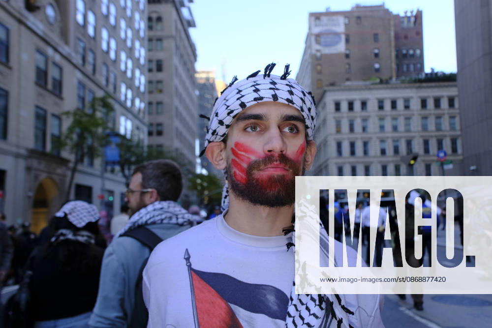 NEW YORK, NY - OCTOBER 7: Anti-Israeli and pro-Palestinian protestors converge during a vigil on the third anniversary of Hamas Oct. 7 attack in New York City on October 7, 2026.