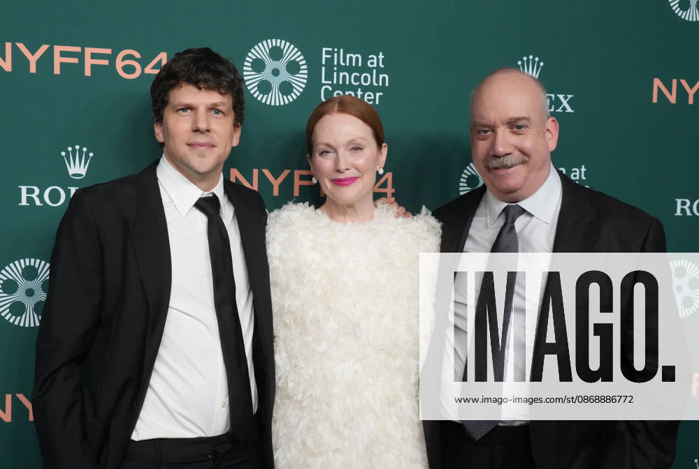 JESSE EISENBERG, JULIANNE MOORE and PAUL GIAMATTI attend ‘The Debutâ€⠢ Red Carpet Arrivals at the 64th New York Film Festival,.Alice Tully Hall, Lincoln Center, NYC.October 7, 2026 . The Debut Red Carpet Arrivals At The 64th New York Film Festival,.Alice Tully Hall, Lincoln Center, NYC.October 7, 2026 . New York USA - ZUMAms4_ 20261007_faf_ms4_012