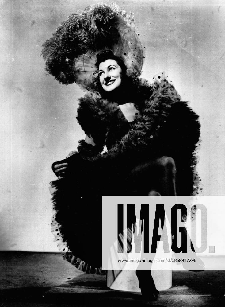 Evie Hayes. Charming American Soubrette in Naughty Nineties at Tivoli Theatre. December 10, 1940.