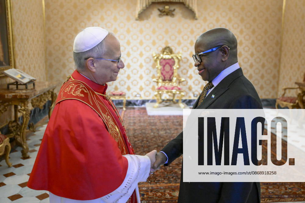 ITALY - POPE - VATICAN-2026 10 8 Italy, Rome, Vatican, 2026 10 8 Pope Leo XIV receives Mr. Julius Maada Bio, President of the Republic of Sierra Leone, in a private audience in Vatican . - NO BOOKS