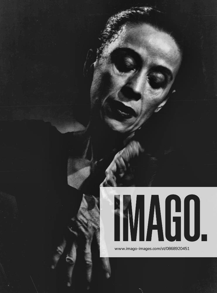 Martha Graham, Modern Dancer. April 05, 1949. (Photo by Karsh of Ottawa, Camera Press).
