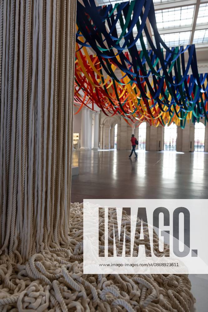 Exhibition Au dela by Sheila Hicks PHOTOPQR VOIX DU NORD FLORENT MOREAU October 8, 2026 LILLE October 8, 2026 The exhibition Au dela by artist Sheila Hicks, is on view at the Palais des Beaux-Arts PHOTO FLORENT MOREAU LA VOIX DU NORD LILLE, FRANCE, OCTOBER 8, 2026 Sheila Hicks – Beyond exhibition at the Palais des Beaux Arts in Lille The internationally renowned American artist presents a new installation in the museum’s atrium, exploring textile fiber through monumental works created especially for the space HAUTS-DE-FRANCE France