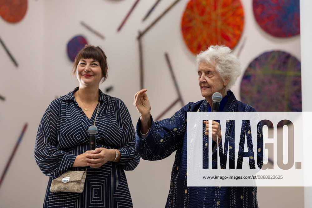Exhibition Au Dela by Sheila Hicks PHOTOPQR VOIX DU NORD FLORENT MOREAU October 8, 2026, Lille October 8, 2026, Artist Sheila Hicks at the Palais des Beaux-Arts, where she is presenting her exhibition Beyond PHOTO FLORENT MOREAU LA VOIX DU NORD LILLE, FRANCE, OCTOBER 8, 2026 Sheila Hicks – Beyond exhibition at the Palais des Beaux Arts in Lille The internationally renowned American artist presents a new installation in the museum’s atrium, exploring textile fiber through monumental works created especially for the space HAUTS-DE-FRANCE, France