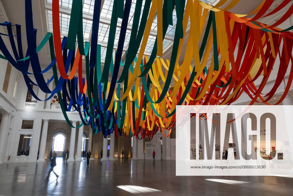 Exhibition Au dela by Sheila Hicks PHOTOPQR VOIX DU NORD FLORENT MOREAU October 8, 2026 LILLE October 8, 2026 The exhibition Au dela by artist Sheila Hicks, is on view at the Palais des Beaux-Arts PHOTO FLORENT MOREAU LA VOIX DU NORD LILLE, FRANCE, OCTOBER 8, 2026 Sheila Hicks – Beyond exhibition at the Palais des Beaux Arts in Lille The internationally renowned American artist presents a new installation in the museum’s atrium, exploring textile fiber through monumental works created especially for the space HAUTS-DE-FRANCE France