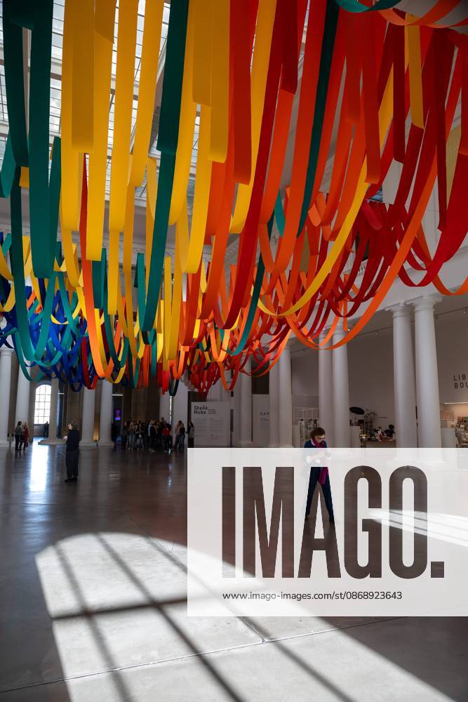 Exhibition Au dela by Sheila Hicks PHOTOPQR VOIX DU NORD FLORENT MOREAU October 8, 2026 LILLE October 8, 2026 The exhibition Au dela by artist Sheila Hicks, is on view at the Palais des Beaux-Arts PHOTO FLORENT MOREAU LA VOIX DU NORD LILLE, FRANCE, OCTOBER 8, 2026 Sheila Hicks – Beyond exhibition at the Palais des Beaux Arts in Lille The internationally renowned American artist presents a new installation in the museum’s atrium, exploring textile fiber through monumental works created especially for the space HAUTS-DE-FRANCE France
