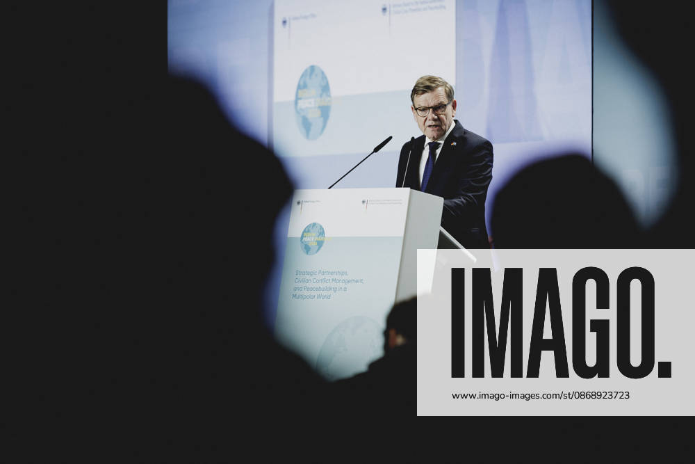 Johann Wadephul, CDU, Federal Minister of Foreign Affairs, photographed during the Berlin Peace Dialogue in Berlin on October 8, 2026. Photographed on behalf of the Federal Foreign Office, Berlin, Germany