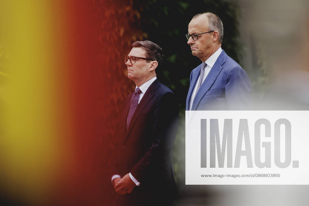 R. L. Friedrich Merz of the CDU, Chancellor of Germany, and Andrew Burnham, Prime Minister of the United Kingdom, photographed during a reception with military honors at the Federal Chancellery in Berlin, October 8, 2026, Berlin, Germany