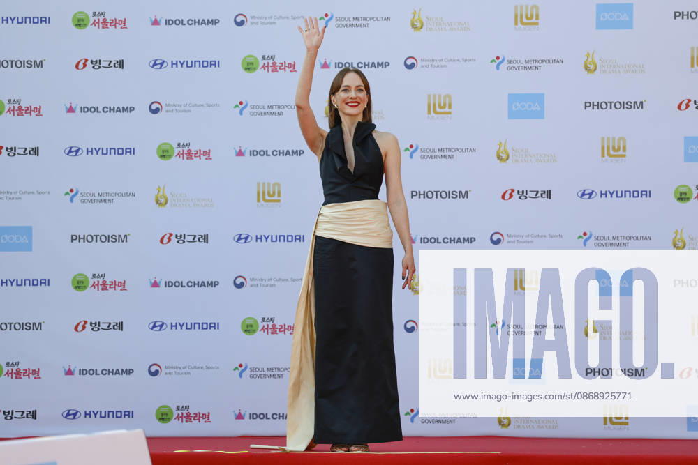 Red carpet at Seoul Drama Awards in South Korea Czech actress Elizaveta Maximova poses for photos on the red carpet during the 21st Seoul International Drama Awards in Seoul, South Korea, on October 08, 2026. Seoul South Korea