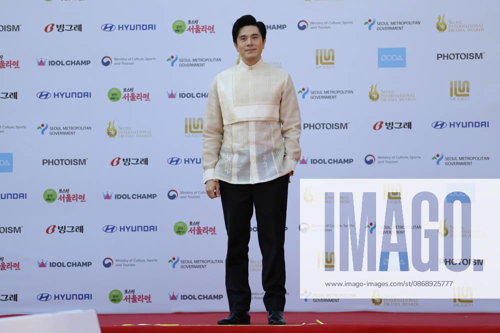 Red carpet at Seoul Drama Awards in South Korea Filipino actor Paulo Avelino poses for photos on the red carpet during the 21st Seoul International Drama Awards in Seoul, South Korea, on October 08, 2026. Seoul South Korea