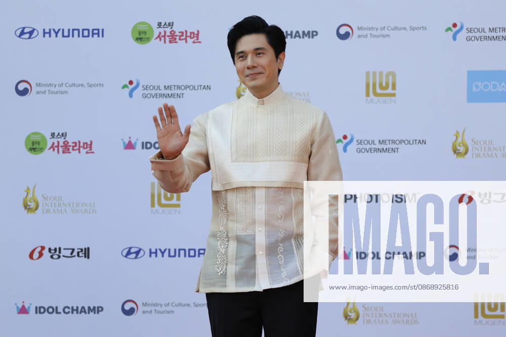 Red carpet at Seoul Drama Awards in South Korea Filipino actor Paulo Avelino poses for photos on the red carpet during the 21st Seoul International Drama Awards in Seoul, South Korea, on October 08, 2026. Seoul South Korea