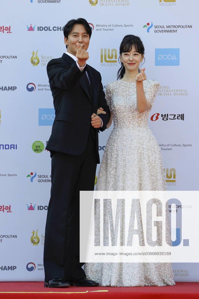 Red carpet at Seoul Drama Awards in South Korea South Korean actor Kim Nam-gil (L) and announcer Lee Jae-eun pose for photos on the red carpet during the 21st Seoul International Drama Awards in Seoul, South Korea, on October 08, 2026. Seoul South Korea